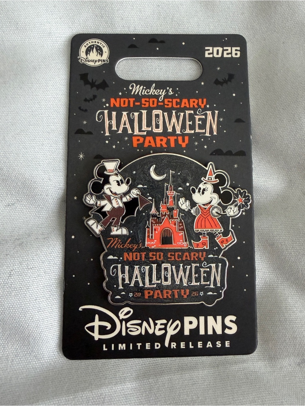 Disney | NWT MNSSHP Mickey Minnie Pin
